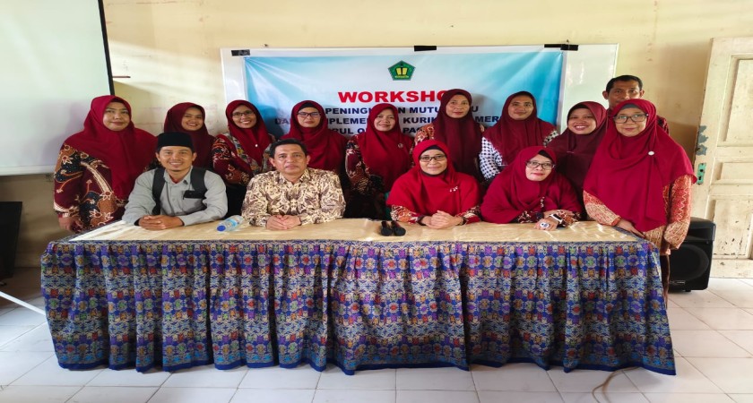 Workshop Peningkatan Mutu Guru dalam Implementasi Kurikulum Merdeka di MTs. Nurul Qur'an Pagutan